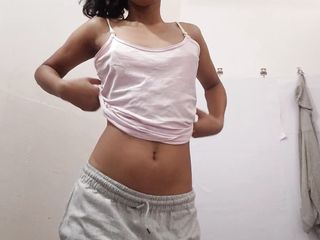 desigirl93: La juventud de mi coño, mis dos pechos se han...