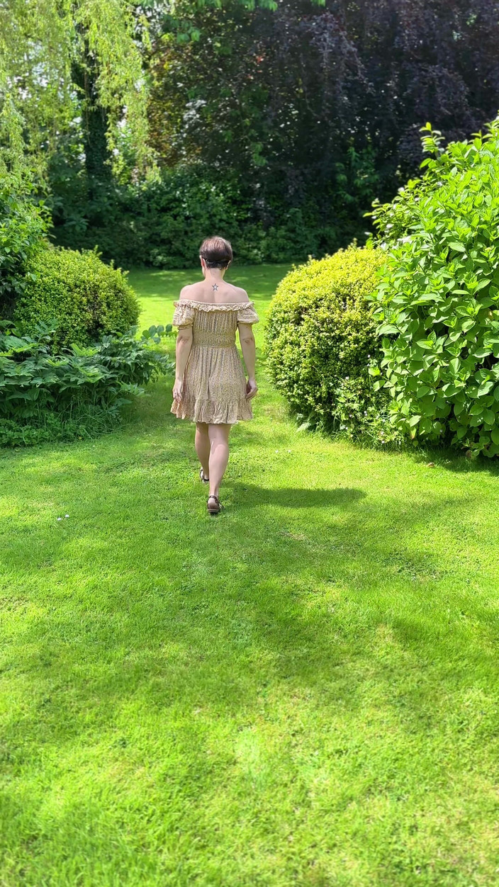 Queen-Lucy: Зухвалий сад, спалах