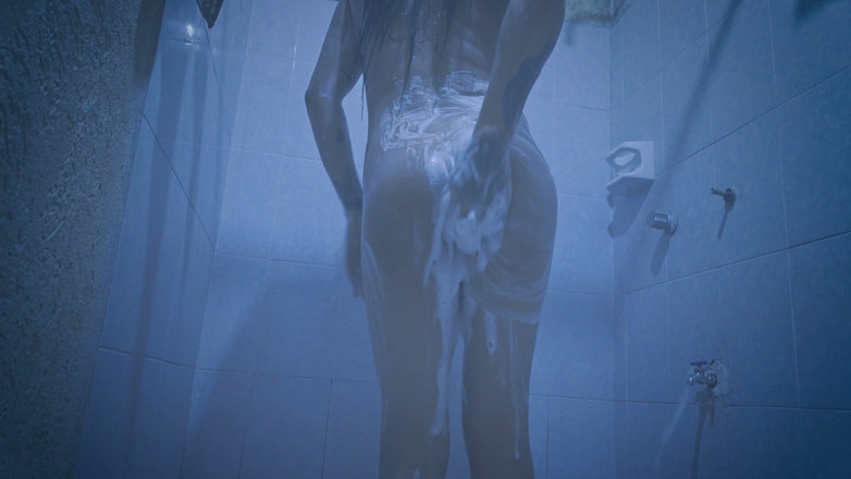 Kimberly Polizzi: Quieres Venir a Bañarte Conmigo Mi Vida