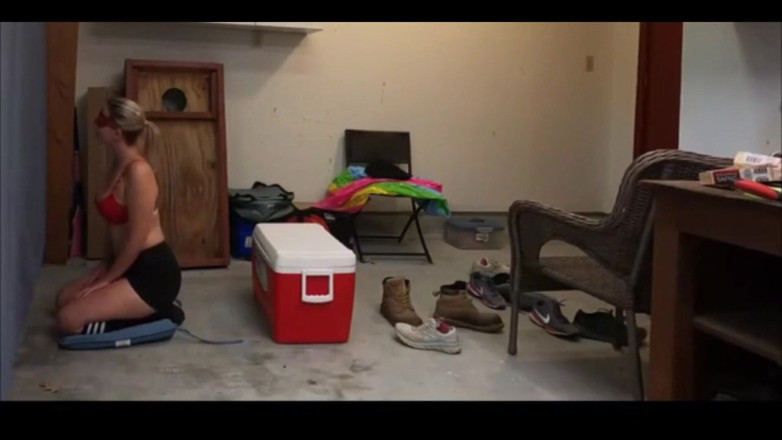 ScarlettRavenXO: Wife's First at Home Gloryhole with a Local Fan