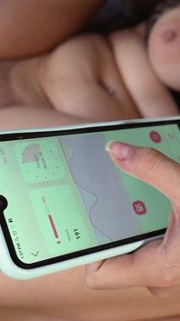 ¡Este juguete me hace correr como loca! Terri Honey caja de juego
