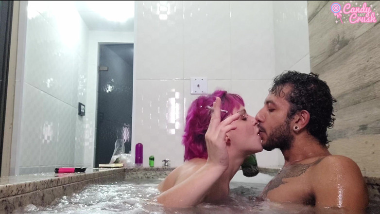 Mano Nico Official: Ihr enges arschloch in der badewanne vollgespritzt