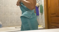 Alexa Holly: Hot Slut Caresses Her Big Clit in the Bathroom Naked...