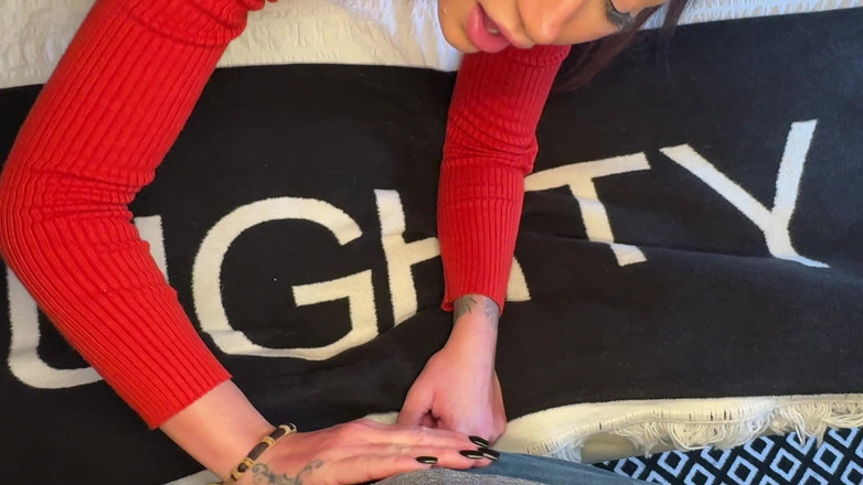 Mr Money Shot & Zoe Grey: 흑형 대물 에게 따먹히는 거유 빨간 머리 - POV