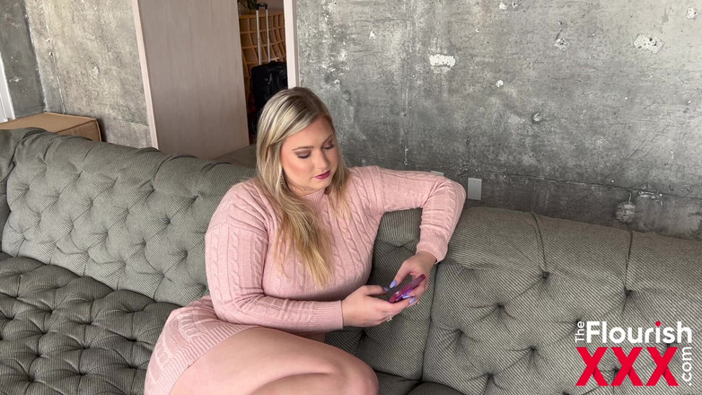 The Flourish XXX: Daisy打电话给巧克力送货员