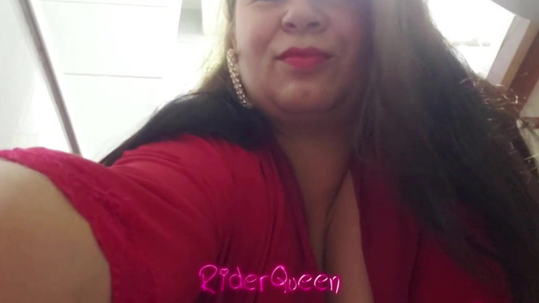 Riderqueen: 只有 Riderqueen 为你服务 - 给粉丝的视频