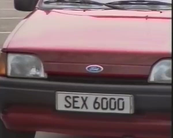 GERMAN PORN CLASSICS: Дивні домінатрикс білесбійки