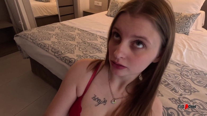 GangBang-Dream: Dolce ragazza Nina 23 dalla germania viene scopata da sconosciuti in...