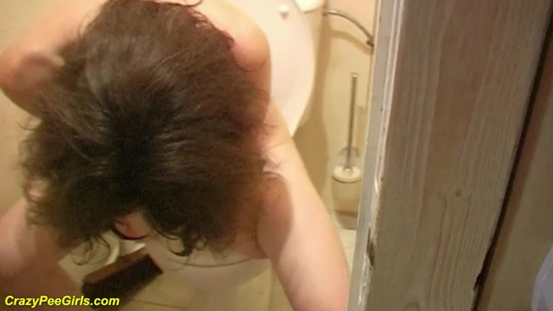 Pure Pee: Woman Pee