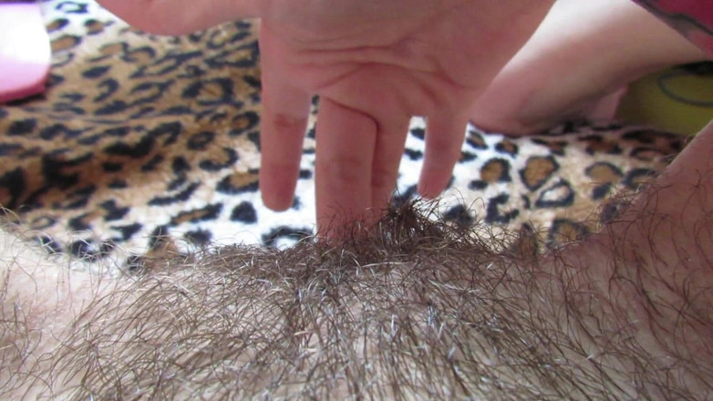 Cuteblonde666: Pepek kelentit besar berbulu melampau memancut mani