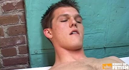 Gay Diaries: Dude gets ass smashed by a guy who comes to...