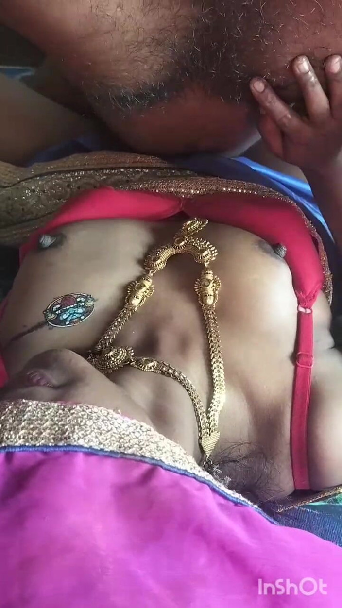 Funny couple porn studio: 泰米尔夫妻传教士性爱