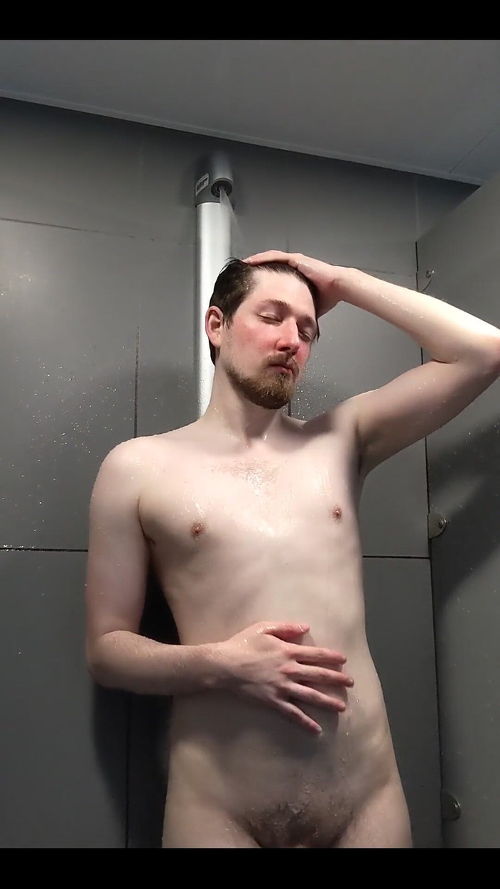 Bob Steel: Sprchování po tréninku