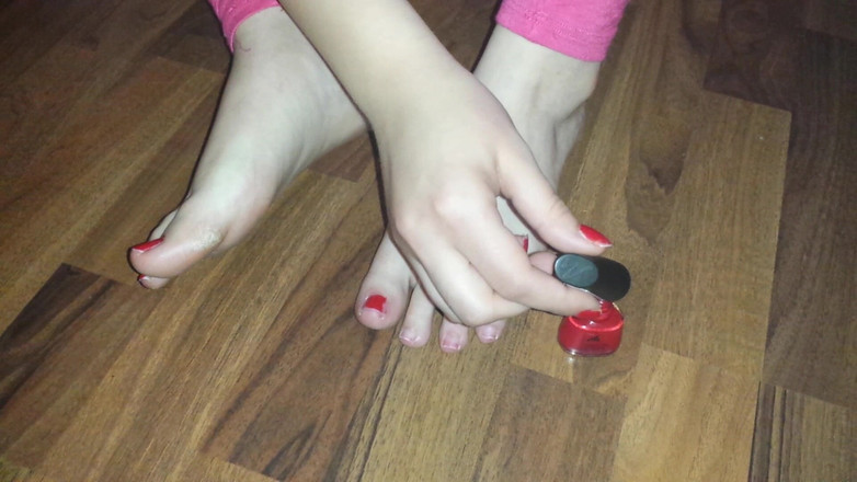 Caralia Deluxe: Pintando pés