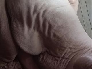 HerculesnVENUS: 下流的婊子又放屁了