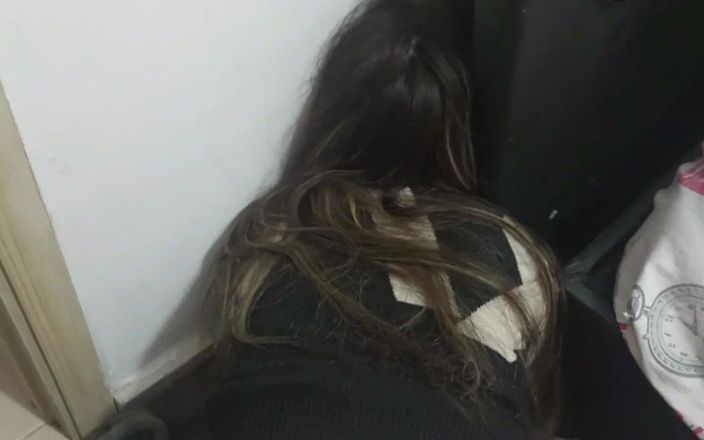 Natasxha: 我是如何勾引我的继兄弟多么富有，真是太高兴了
