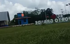 Masturbando na orla pública para você