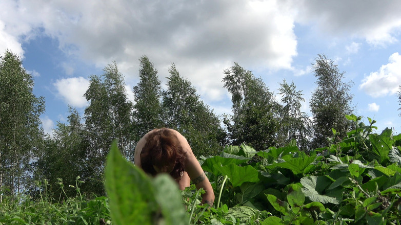 Hera Harding: Nudist Garden: Working Naked in the Field