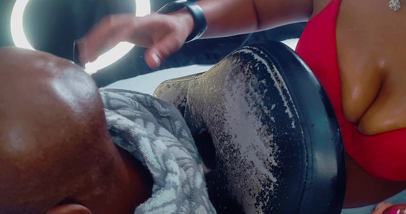 PABLO N3GROBAR: Dördüncü sezon - saç kesme ve sikiş 4k