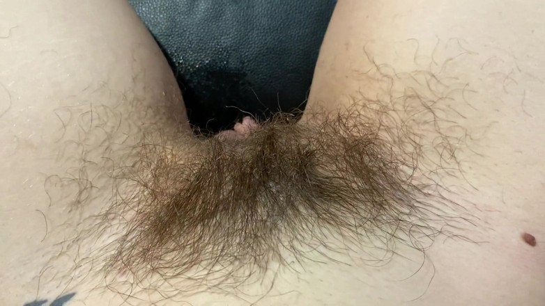 Cuteblonde666: Video cukur lebat baru! Ketiak berbulu, dubur semak besar dan...