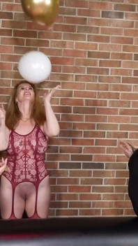 Drie meisjes en hun ballonnen