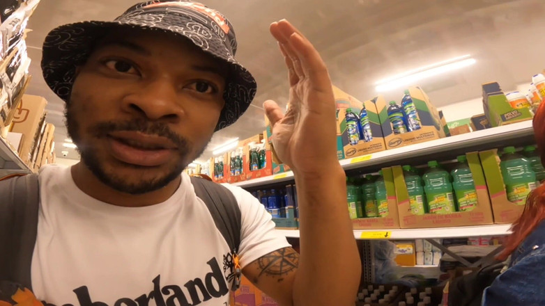 Jhodez1: Fahişe bak bu gece alışveriş merkezinde o latin kıza sert...