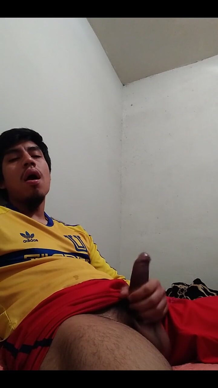AlexAlejandro13: Pojďte utéct a podívejte se na tento pěkný tlustý penis