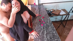 BBW Kelly Mom: Jebanie macochy w hidżabie w kuchni