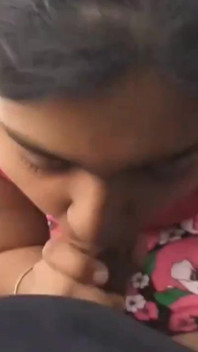 Desi Girl Suck BF Dick