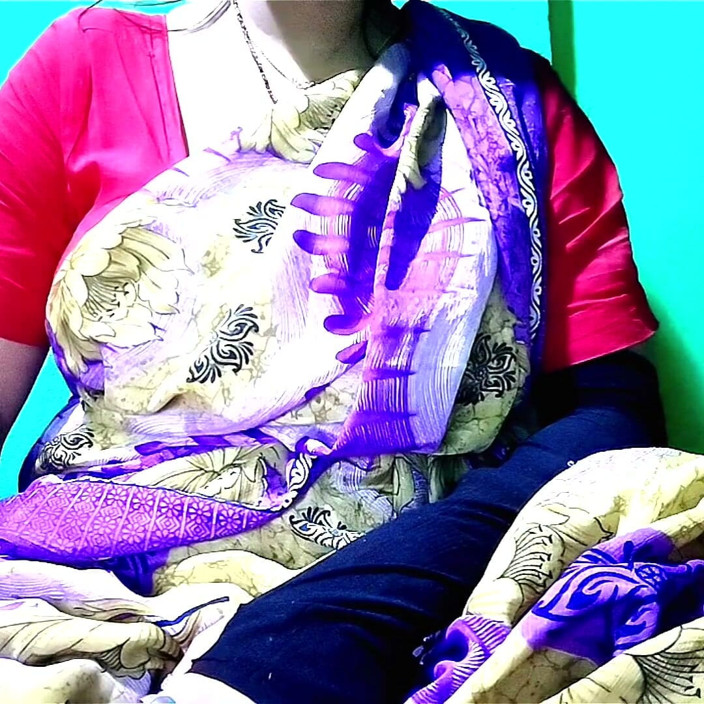 Neha_Noonu: Exotic Desi Saree Tease - Sensual Blouse Boob Pressing (part 1) HD