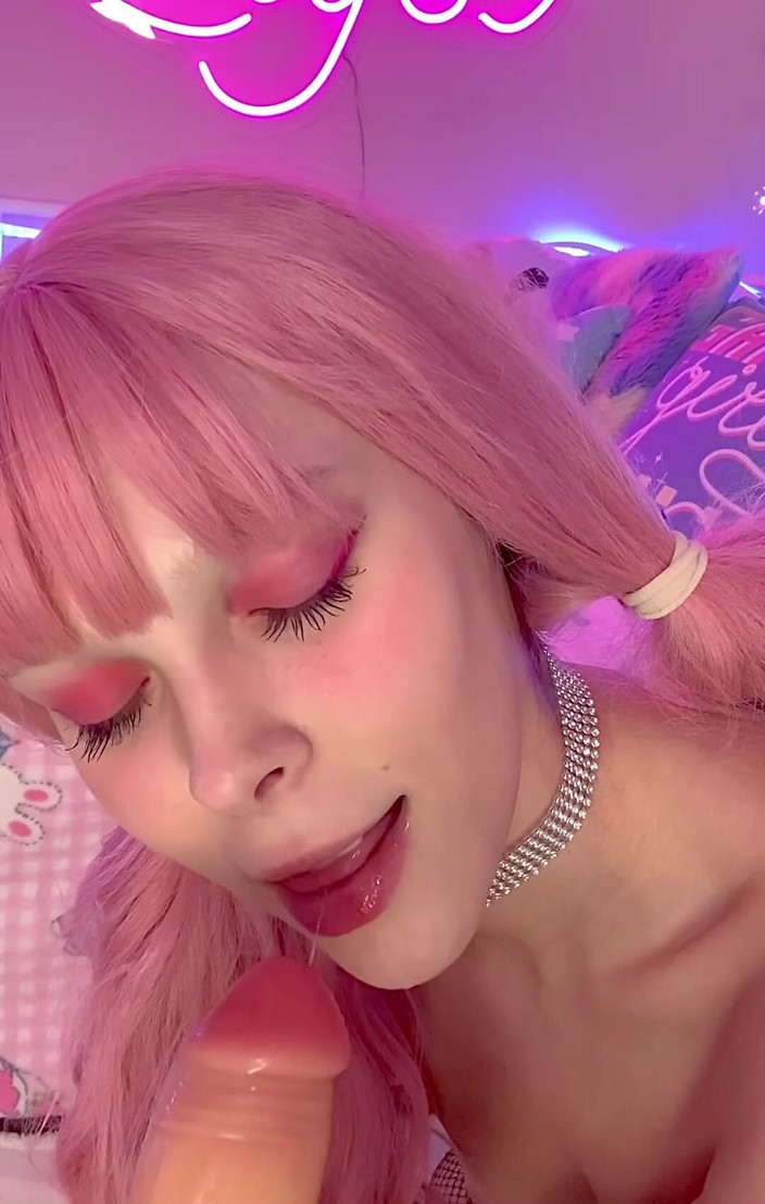 Little_Kitty69: Vibrações anal ativadas