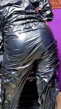 Dominujący kombinezon sauny PVC MILF Zniszczenie. Palenie, ripping, spocone dokuczanie i orgazm