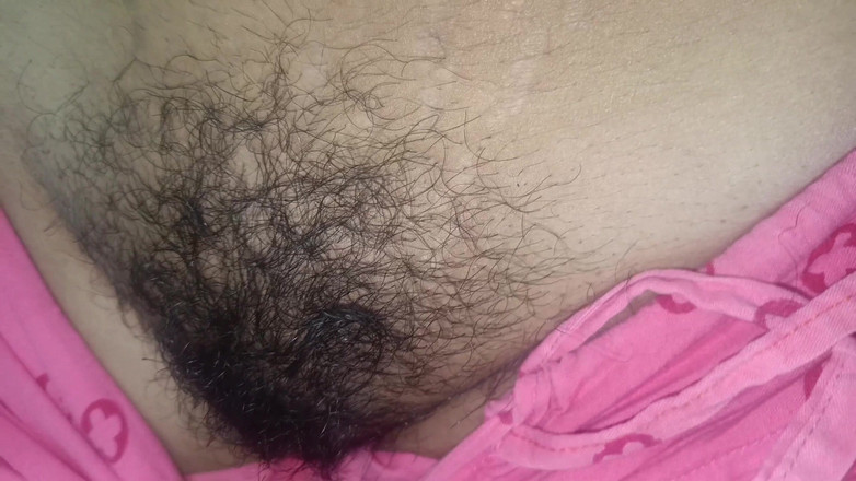 Pushpa studio: 新しい夫婦、朝、コーヒー、ベッドでのロマンス