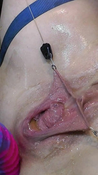 Jauh Spread Pussy Fucked Oleh Mesin 328 E