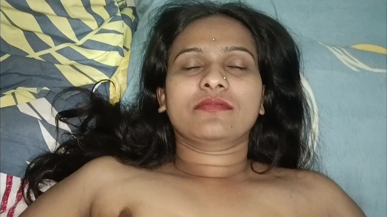 Dipak_kalal: देसी भारतीय विवाहित कविता तात्या प्रेमी के साथ पूरी तरह से नग्न चुदाई