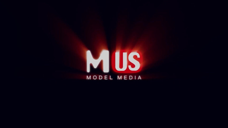 Model Media US: LAA-0007-Nastolatka odebrana przez nieznajomego Amber Moore