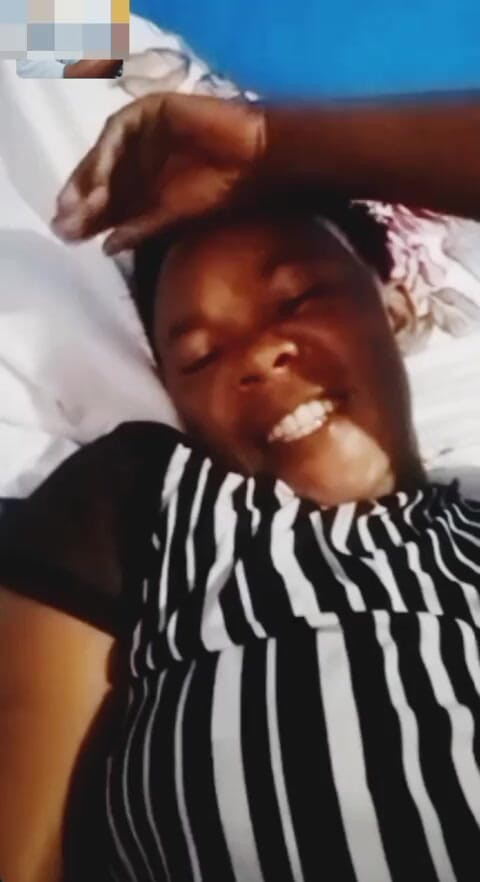 Me and my new slut: Nadržená nevlastní máma masturbuje přes videohovor, část 1