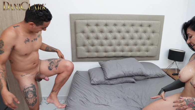 DaniClark: Ich lasse yoga nur zum ficken, nachdem ich meinen schwanz...