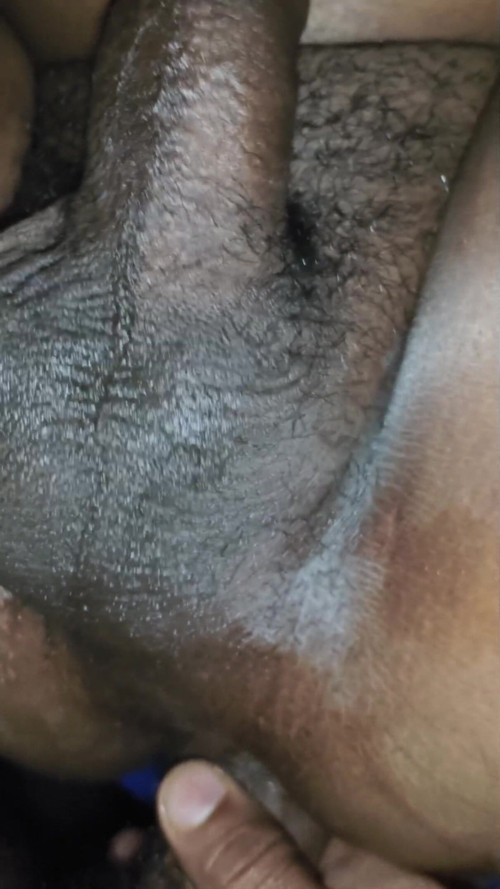 Sa123bh: भारतीय हॉट देसी सज्जन पुरुष कमरे का मजा लेते हैं