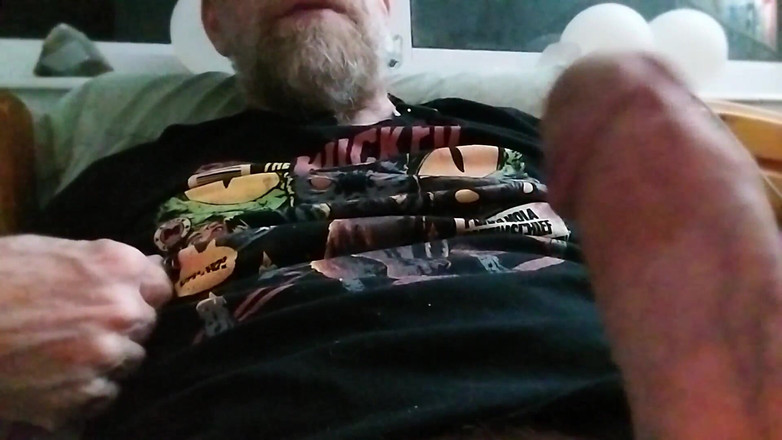 Hairyartist: ポップが太ったチンコを渡す