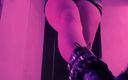 Goddess Misha Goldy: Stämningen: att gå med dessa sexiga långa ben över kroppen och...