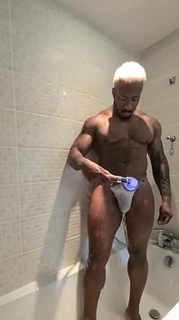 Après la salle de sport besoin d’une bonne douche