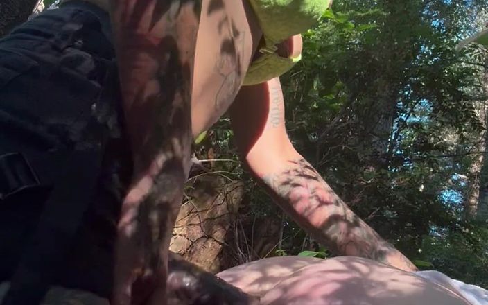 Fuckinrough69: Domina-wald-abenteuer