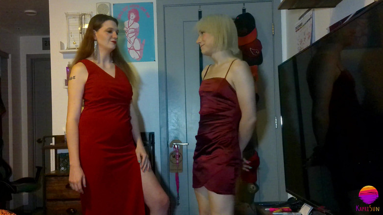 Kapri Sun: Shemale šuká Petite Transgirl poprvé v novém roce