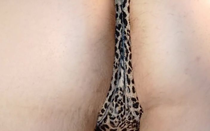 Elianna: 热辣熟女后入