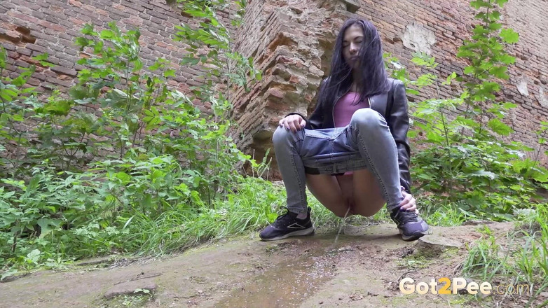 Puffy Network: Rendam kemerahan oleh mendapat 2 kencing di mana gadis-gadis datang untuk...