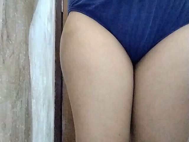 Young college girl tight pussy bathing with hot navel (Riya Thakur)