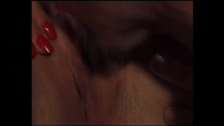 MUSCHI TV - our best full movie: Nadržená MILFka chce šukat velkého ptáka, aby si to mohli užít