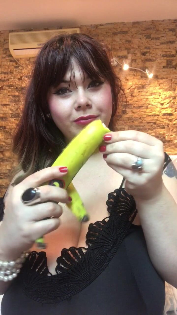 Roxanne Miller: Banana Me