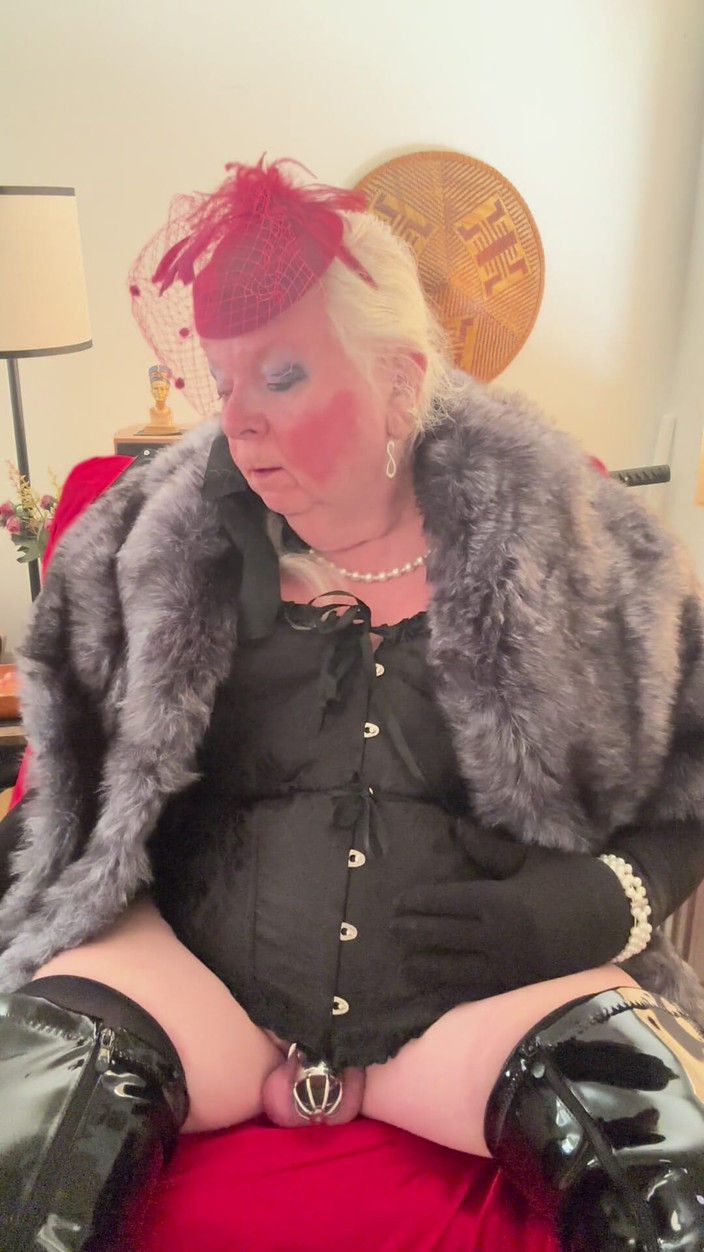 Constance: 永久奇点